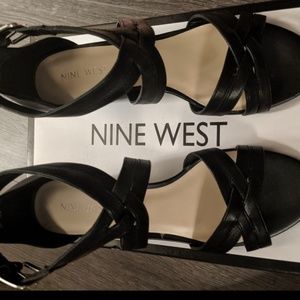NIB!! NEVER WORN Nine West Black "Praline" sandals